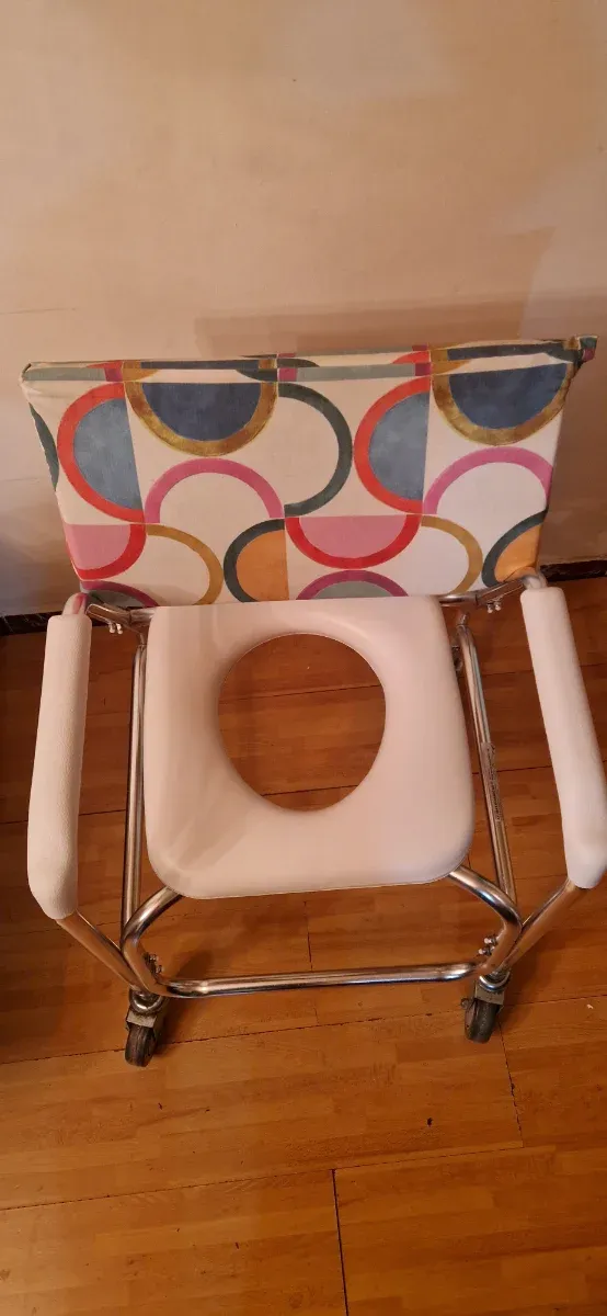 Silla carrito wc váter con ruedas