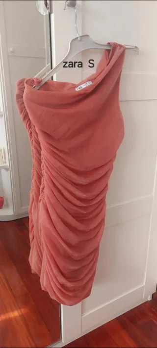 " 6 "Vestidos Fiestas y mono   talla S.