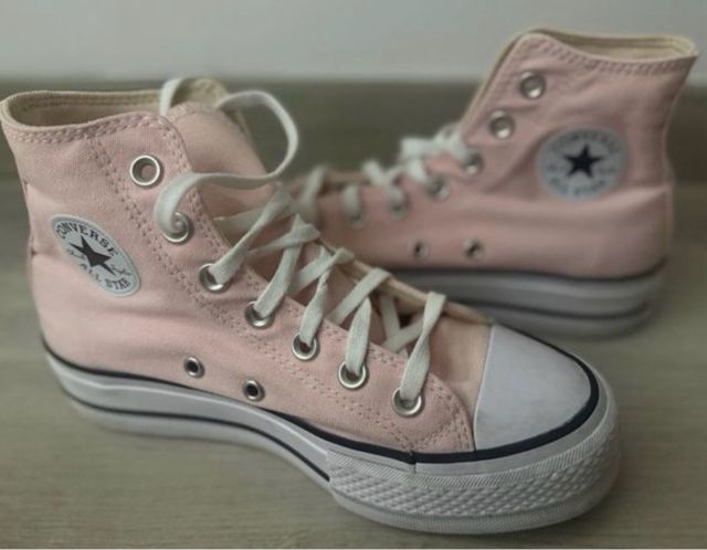 Plataforma Converse rosa tamanho 35