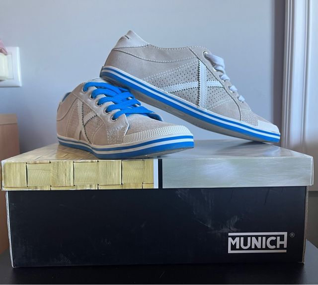 Zapatillas Munich Gris y Azul