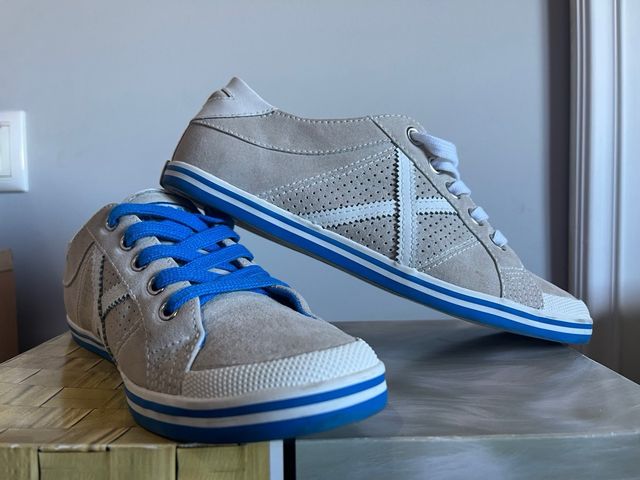 Zapatillas Munich Gris y Azul
