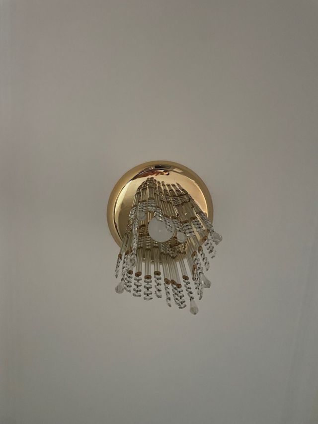 Lampada da soffitto in cristallo e metallo dorato