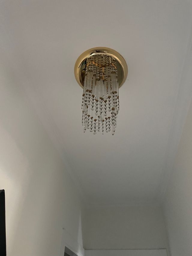 Lampada da soffitto in cristallo e metallo dorato