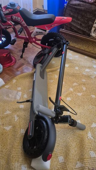 Patinete Eléctrico Infantil