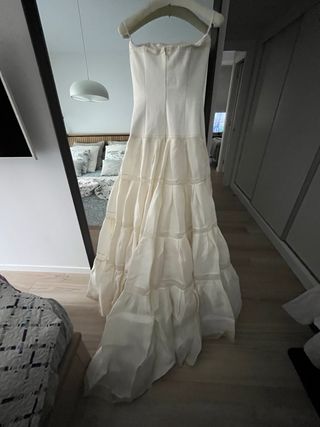 Vestido de Novia Rosa Clará ,Blanco roto y Crema 