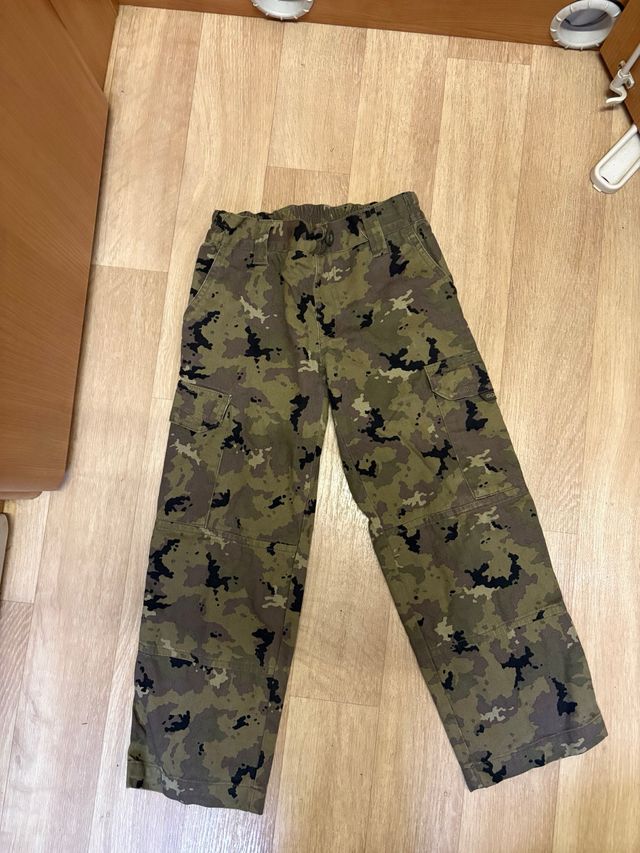 Pantalón trekking niño camuflaje