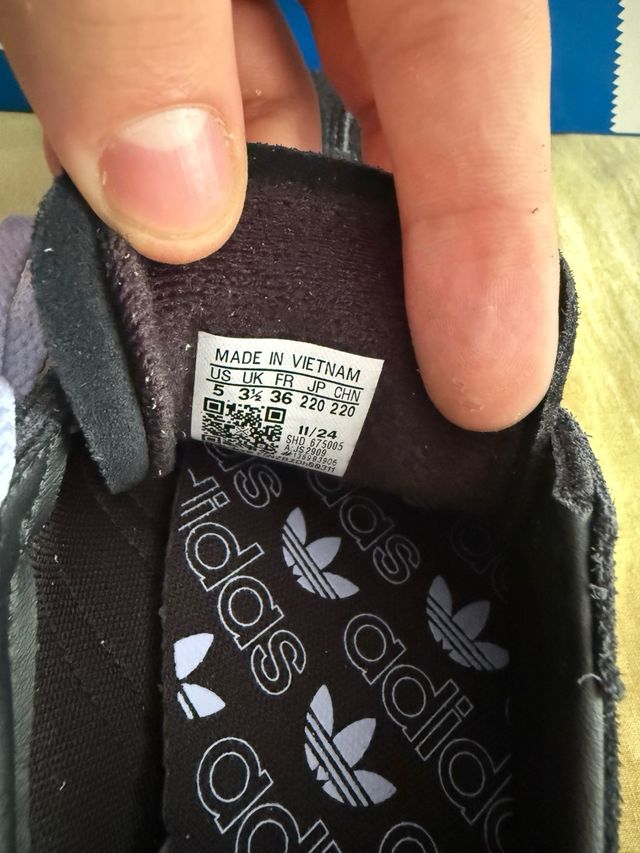 Adidas Spezial Talla 36 Negro/Morado