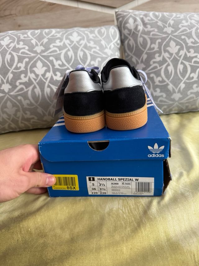 Adidas Spezial Talla 36 Negro/Morado