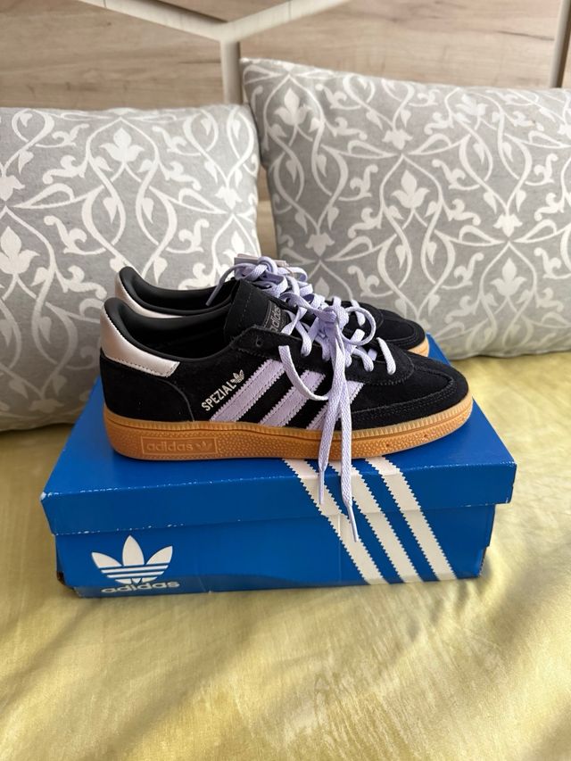 Adidas Spezial Talla 36 Negro/Morado