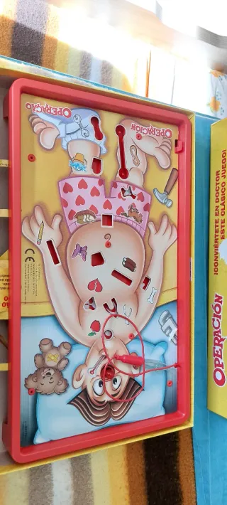 Juego Operación Hasbro Gaming.