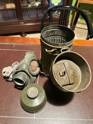 Antigua máscara Guerra Civil