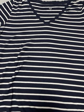 Camiseta C&A Rayas Azul y Blanca 