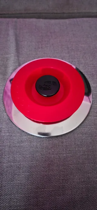 Coperchio MC rosso/argento metallo/plastica