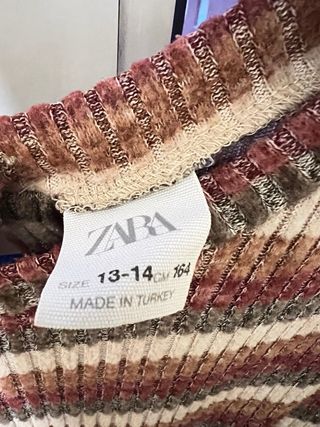 Mono a rayas de punto