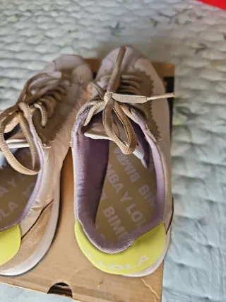 Zapatillas Bimba y Lola Talla 39 Arena
