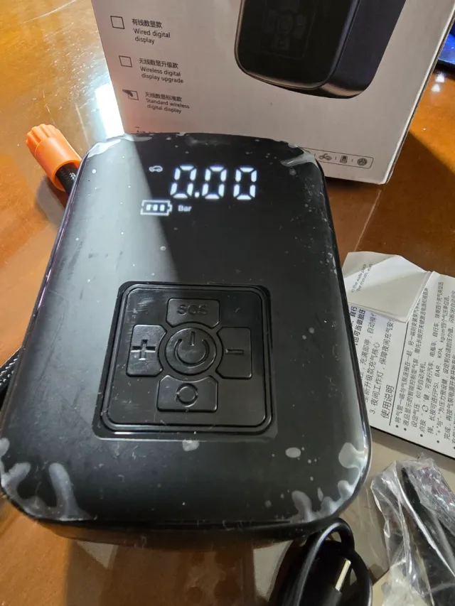 Inflador Digital Coche/Moto a bateria