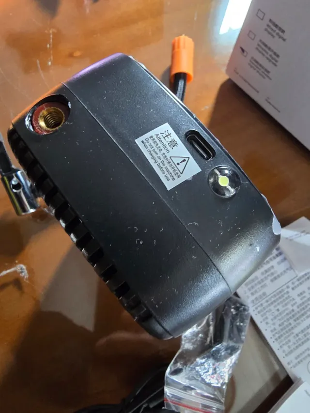 Inflador Digital Coche/Moto a bateria