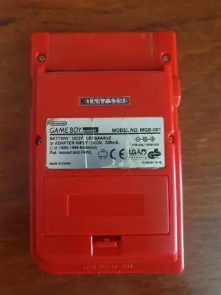 Nintendo Game Boy Pocket Roja