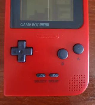 Nintendo Game Boy Pocket Roja