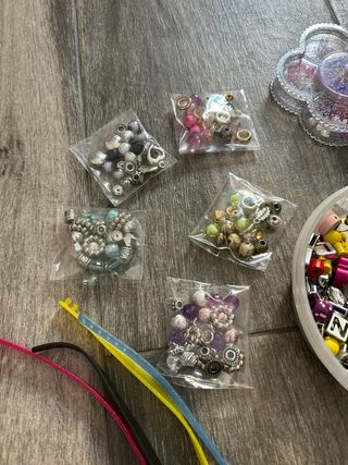 Kit para hacer pulseras y bisutería