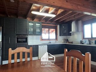 Chalet en venta en Monserrat