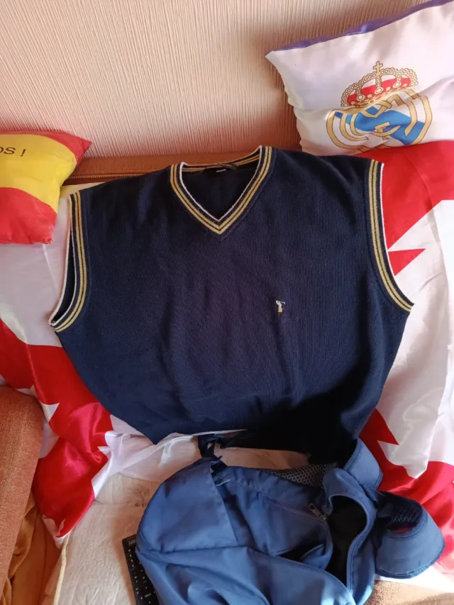 Chaleco lana Pierre Cardin XL