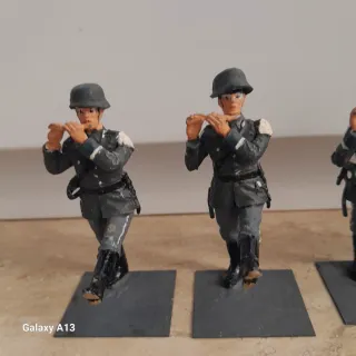 Soldatini vintage militari orchestra