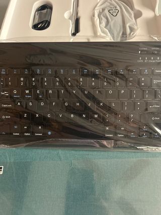 Tablet Android con Teclado y Lápiz