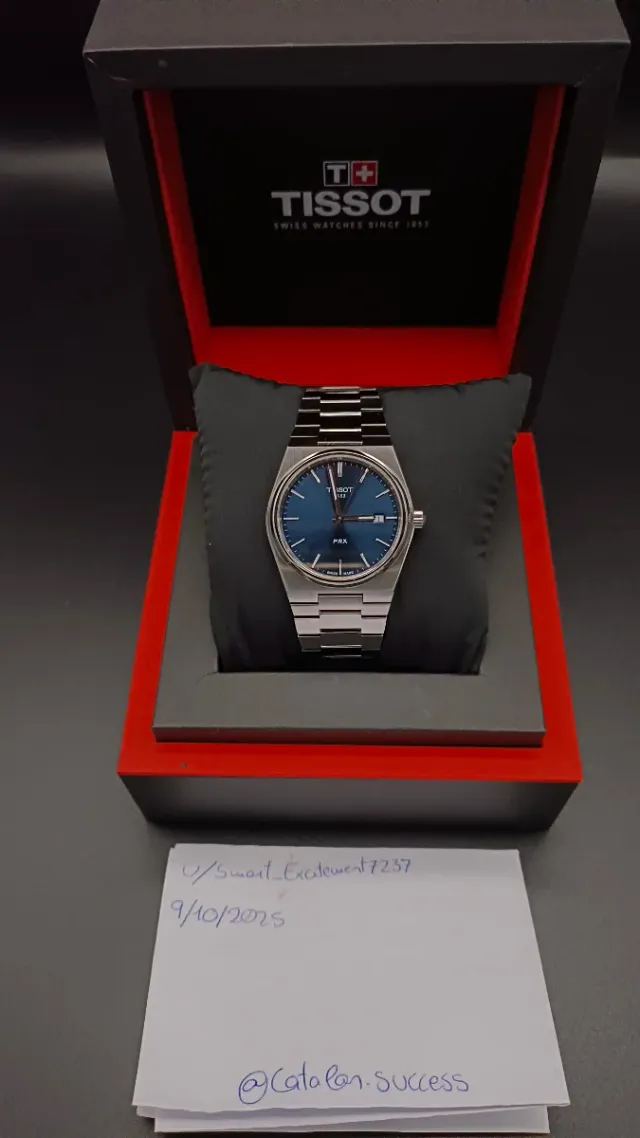 Reloj TISSOT PRX Plata y Azul oscuro,  nuevo
