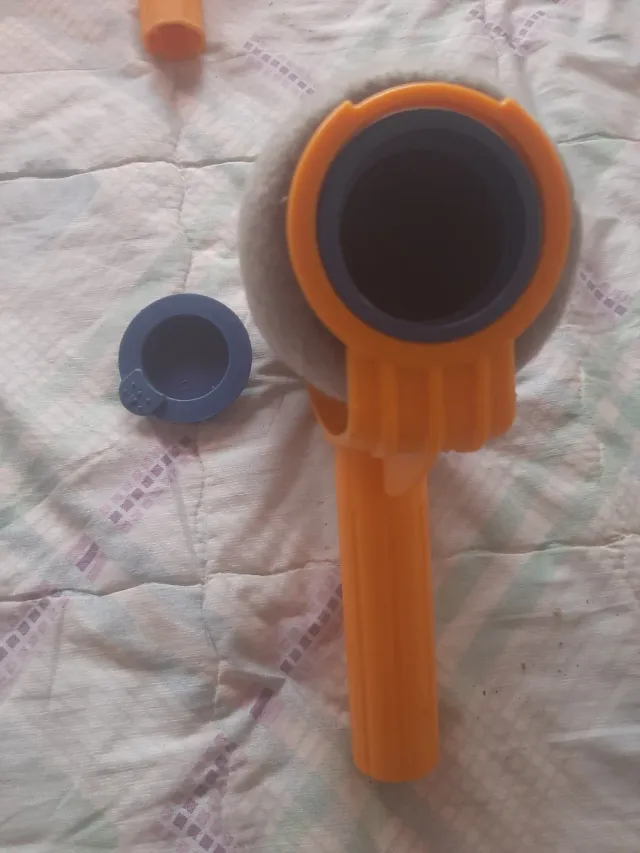 2 Rodillos de pintura con mango