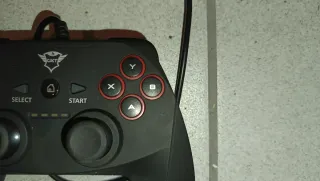 Mando Trust USB para videojuegos