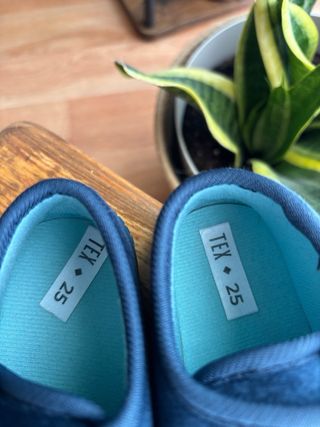 Scarpe da trattore blu da bambino