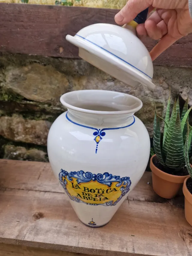 Jarrón de cerámica La Botica de la Abuela