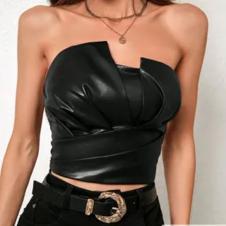 Top /blusa fiesta polipiel negro SIN ESTRENAR 
