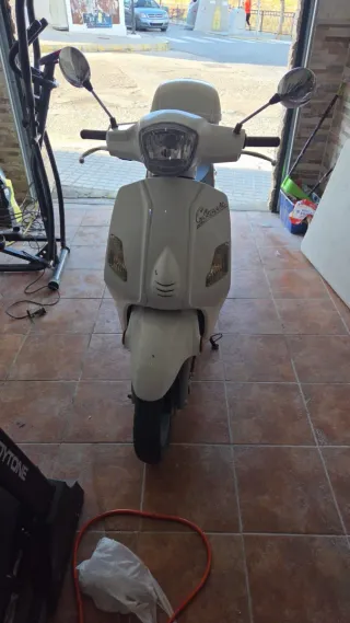 KSR Clasic 49cc 2020 Moto averiada arranca y anda