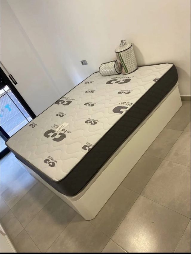 Canapés com colchões