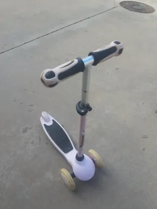 Patinete 3 ruedas niña