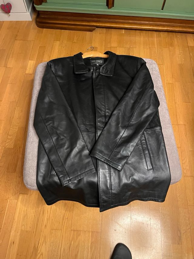 Chaqueta de cuero SOLSONA negra