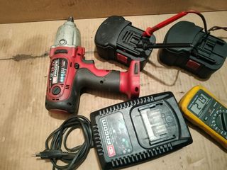 Taladro de impacto FACOM 19.2V + Cargador + 2 Bate