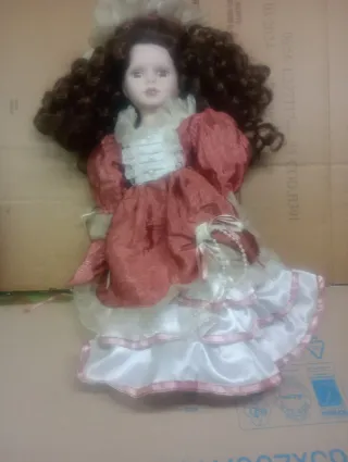 Bambola porcellana vintage