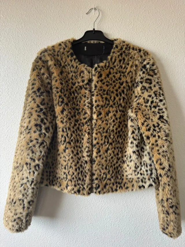 Chaqueta pelo sintético Inditex animal print