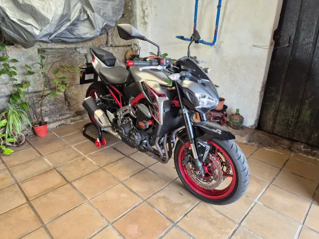 Kawasaki Z900E de 2019