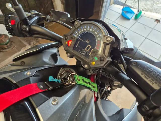 Kawasaki Z900E de 2019