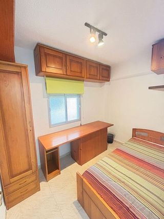 Piso en alquiler en Pajaritos - Plaza de Toros en Granada