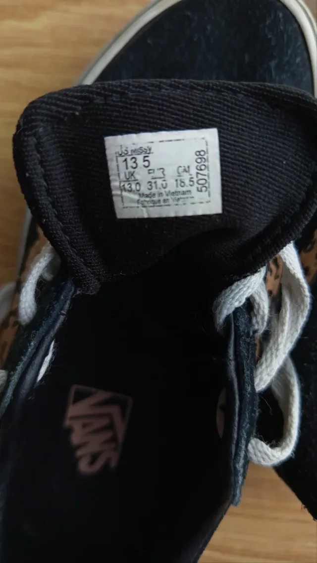 Vans piel negro leopardo unisex T31