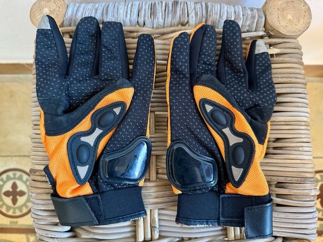 Guantes Moto Táctiles Naranja SIN ESTRENAR