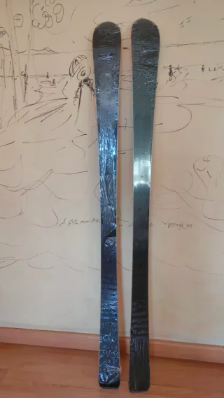 Esquís Atomic RC Carve 164