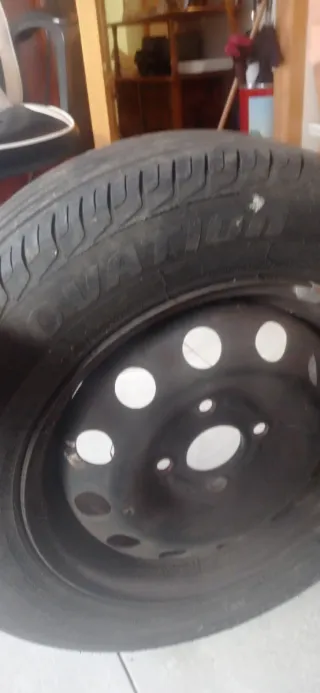 Neumáticos de coche