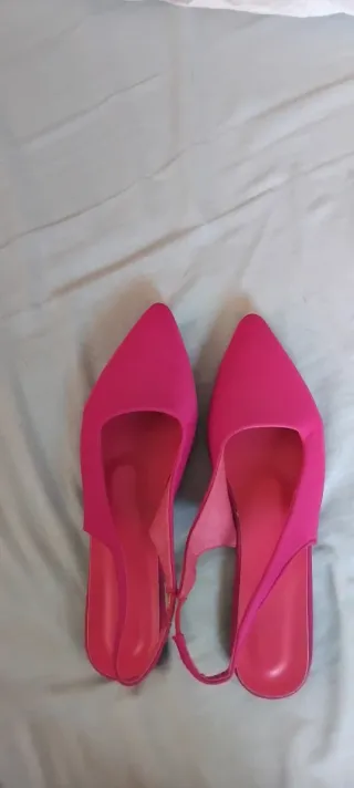 Bailarinas destalonadas fucsia. Usadas dos veces.