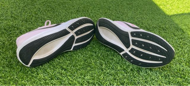 Zapatillas Nike Rosas y Blancas